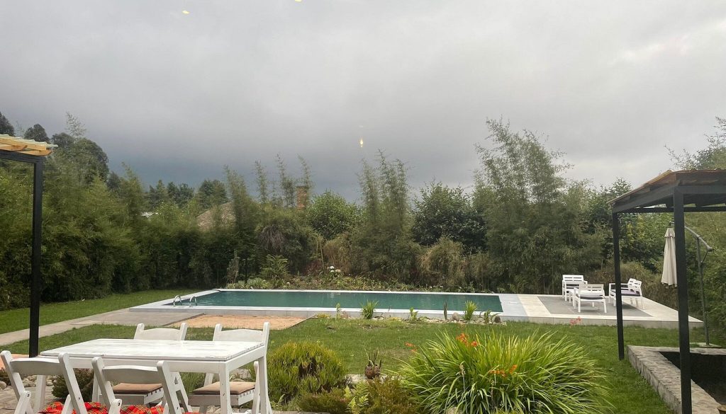 Amarembo Gorilla Village Lodge